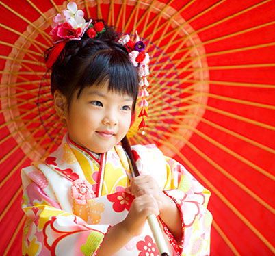 七五三撮影3歳女の子　傘の写真サンプル